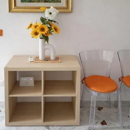 Spacious 2br Centocelle Home, Steps To Metro C Appartement *